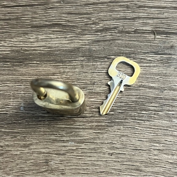 LOUIS vuitton brass lockset #320 no3 - Picture 3 of 9
